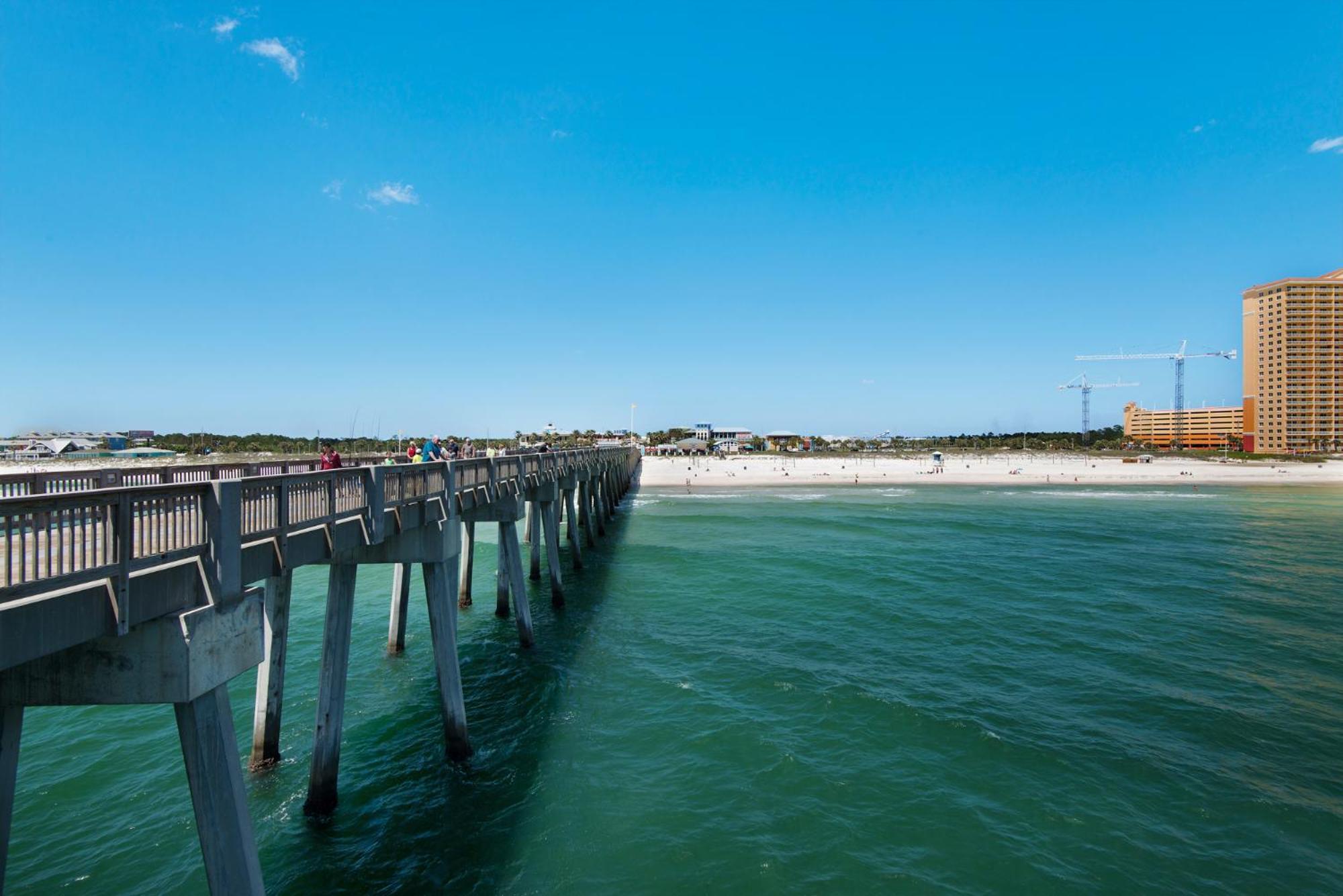 Tidewater Escape: 1Br/2Ba Beachfront Condo, Sleeps 6, Gulf Views & Comfort! パナマシティービーチ エクステリア 写真